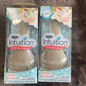 SCHICK INTUITION RAZORS Lot